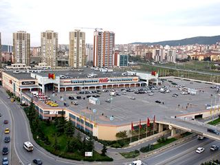 M1 Kartal Shopping Centre aerial view