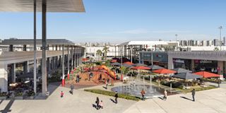 Family area with cafes and play zone