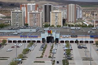 Aerial view of M1 Konya Shopping Centre complex