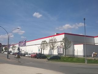 Real İzmit Shopping Centre building view